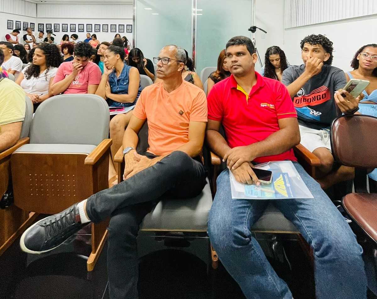 Camacã: SEBRAE e Prefeitura promovem Palestra, Encante seus clientes e potencialize seus negócios 

